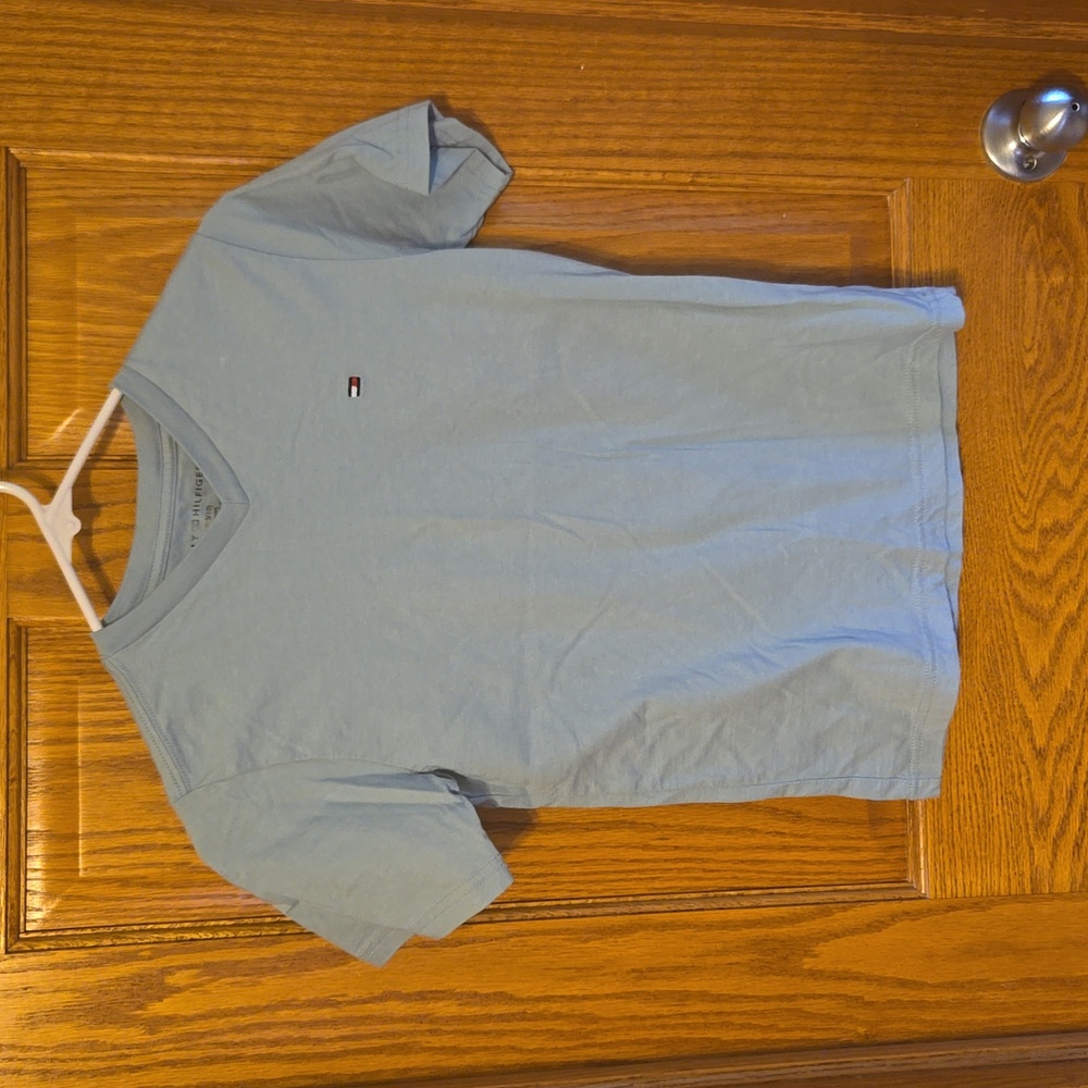 Tommy Hilfiger yourh boys small shirt